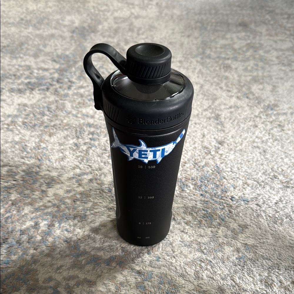 Black BlenderBottle Insulated